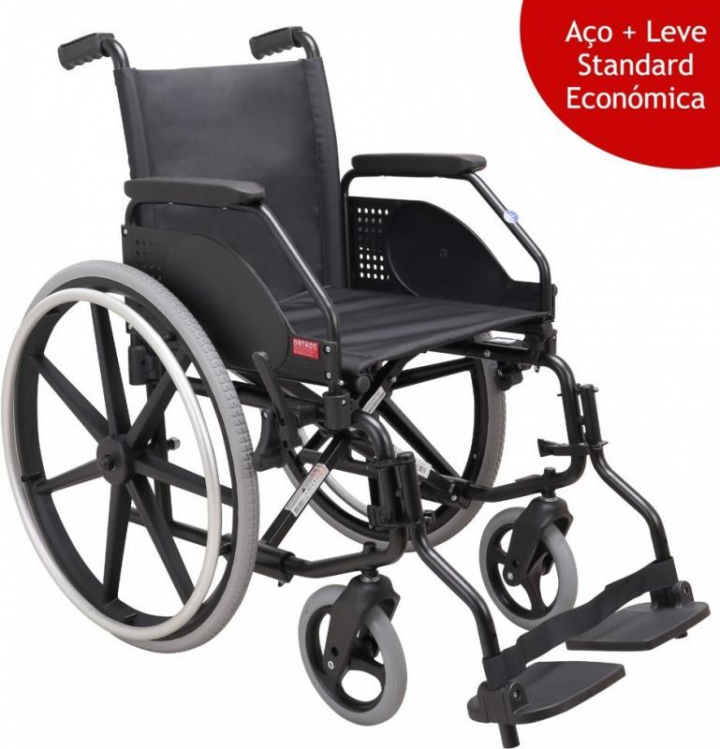 Cadeira de rodas de tracção manual com apoios de braços e pés destacáveis, 4 pneus maciços e rodas traseiras grandes e capacidade para 150kg Celta Compact 3