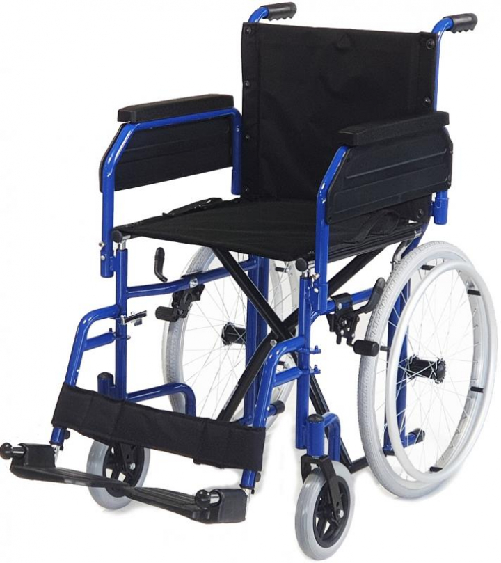 Cadeira de rodas de tracção manual super compacta ideal para compartimentos estreitos com apoios de braços e pernas destacáveis PL20