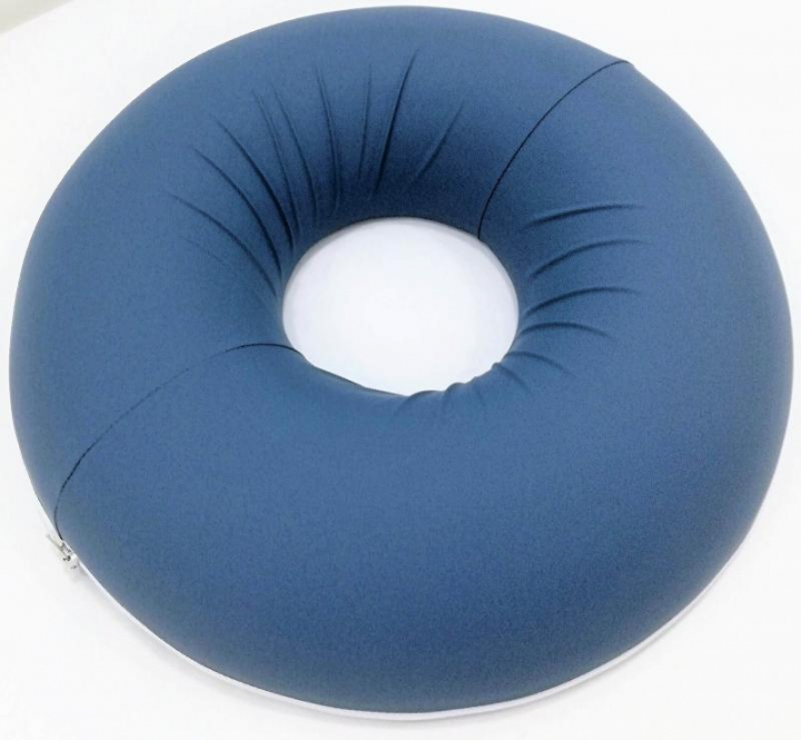 Almofada/coxim anti-escara de assento em visco-elástico redonda com furo com capa impermeável Telastik