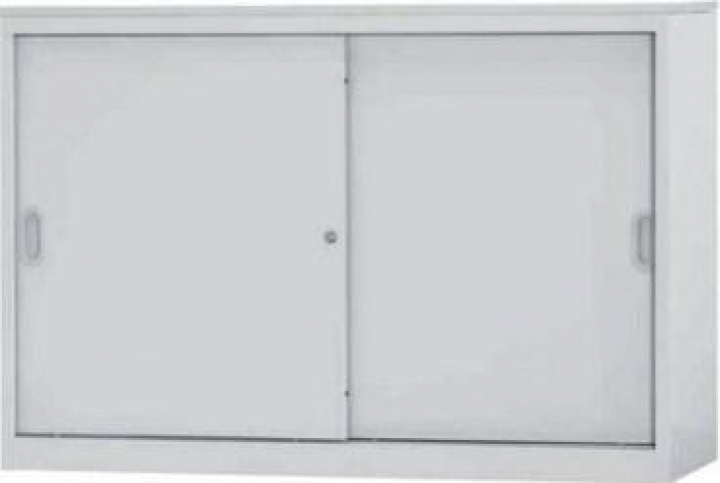 Armário de arquivo fechado baixo para escritório com estrutura pintada com 1 prateleira e portas de correr em imitação de madeira 90x44x76cm