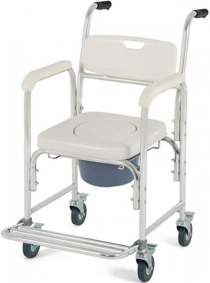 Cadeira de banho sanitária em alumínio com aparadeira/bacio de grande capacidade com tampa, assento com tampa almofadados, apoio de pés rebatível, 4 rodas com travão e capacidade para 120Kg Ref.266578 A7005